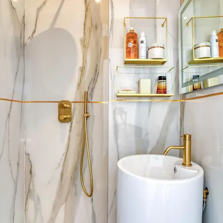 Ravissante Chambre Paisible Proche Champs-elysees - H42