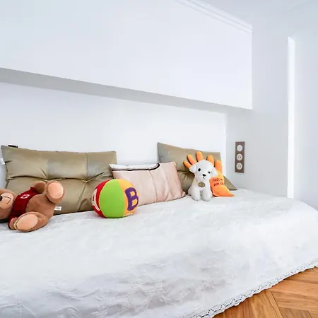 Rum i privatbostad Ravissante Chambre Paisible Proche Champs-elysees - H42